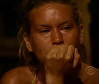 Abi-Maria-Gomes-Crying