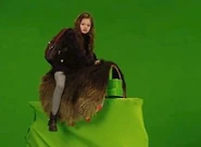 Tumblr mi5ywqBldx1rj51yjo1 250
