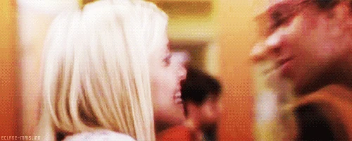 Tumblr_mf26frVPD21rxh5j1o1_500.gif