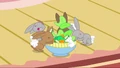 Animals enjoying juicy leaves S3E13.png