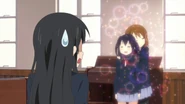 Azusa is easily calmed