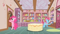 Mrs. Cake restocking candy S2E13