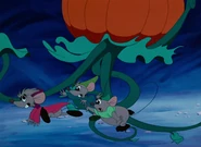 Cinderella-disneyscreencaps.com-5090