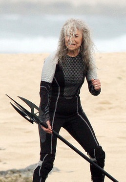 effie trinket hunger games effie trinket hunger games