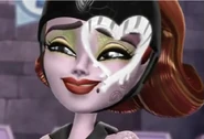 Operetta crying
