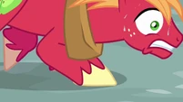 Big Mac about to slip S2E24