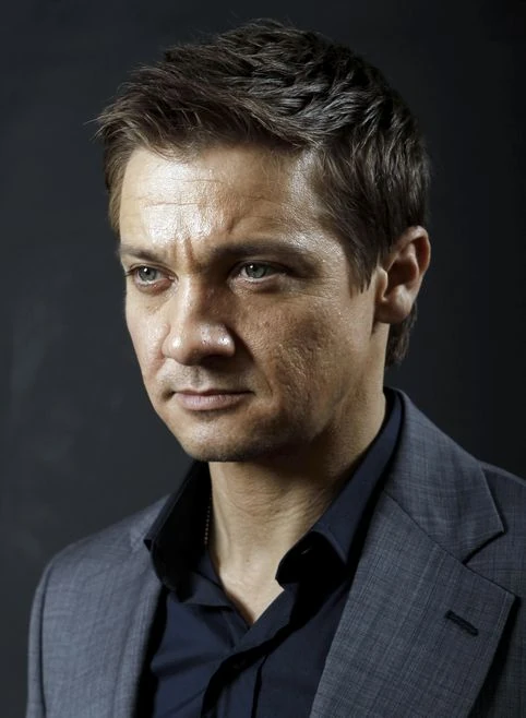 Jeremy_Renner_newpic.jpg