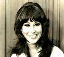 Lesley Webber (Denise Alexander)