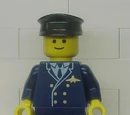 Pilot (World City)