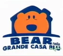 Bear Nella Grande Casa Blu