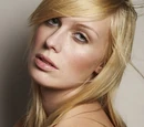 CariDee English