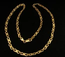 Royal Momju Necklace