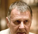 Carmine Falcone (Tom Wilkinson)