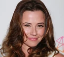 Linda Cardellini