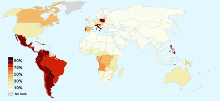 Mapa mostrando a percentagem de fiéis católicos em relação à população de cada país.
