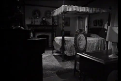 Victoria Winters' bedroom