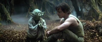 Luke Skywalker aprendiendo de su maestro Yoda.