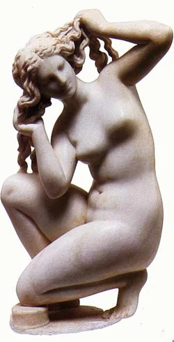 Afrodite Anadiômene, inspirada em pintura de Apelles