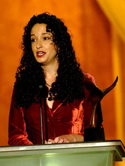 Debora Cahn