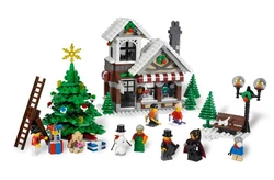 Detailed view of the set's content (© 2009 The LEGO Group)