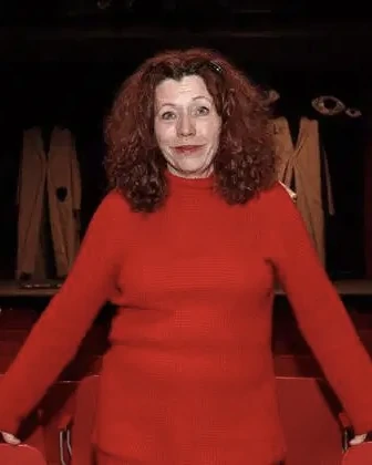 Astrid Bless dubs the voice of Rose Nadler