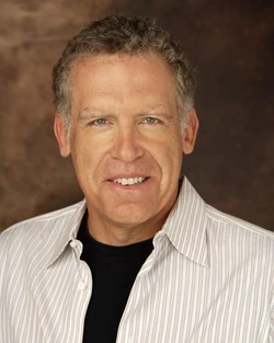 Carlton Cuse