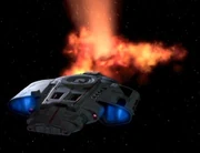 Die Defiant vor Lenaras Wurmloch