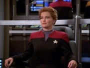 Kate Mulgrew als Kathryn Janeway