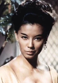France Nuyen