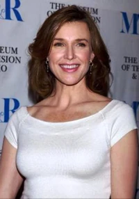Brenda Strong