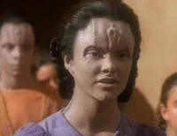Asha en andere Cardassian wezen
