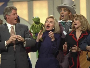 Bill Clinton, Kermit, Hillary Clinton, John Hoffman, and Markie Post in Inaugural Celebration for Children