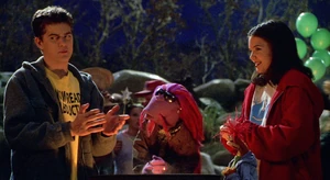 Joshua Jackson with Clifford, Pepe, and Katie Holmes