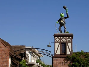 The studio entrance as it is today