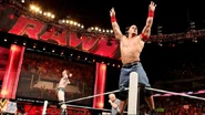 Raw 8-29-11 40