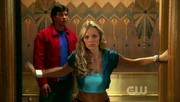 Clark and Kara search for Kara's crystal in Kara