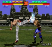 Kazuya vs. King em Angkor Wat.