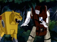 Oy, lookit the size o'that lion!