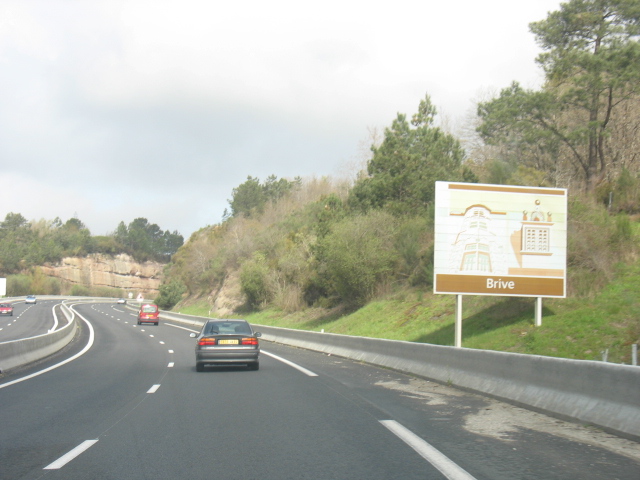 http://images3.wikia.nocookie.net/__cb20090410082747/routes/images/b/bc/A20_Brive_sud.jpg