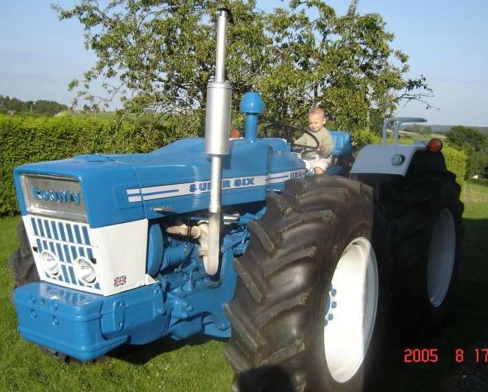 Ford county tractor model 1124 #4