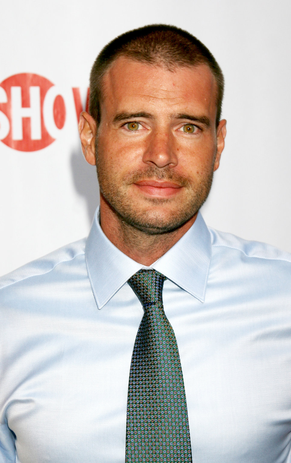 Next photo of Scott Foley