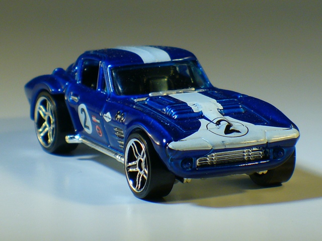 2008 Hot Wheels # 08 Corvette Grand Sport Blue  